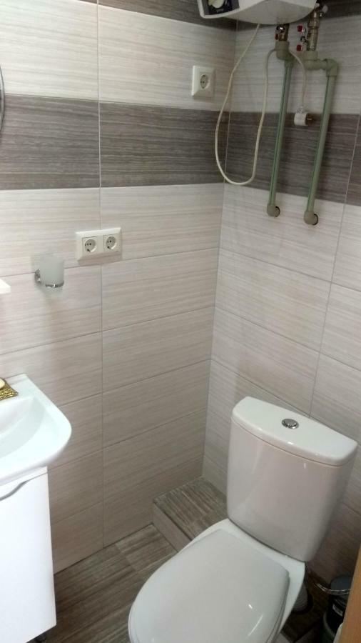 Eco House Hotel Chornomorsk Ngoại thất bức ảnh